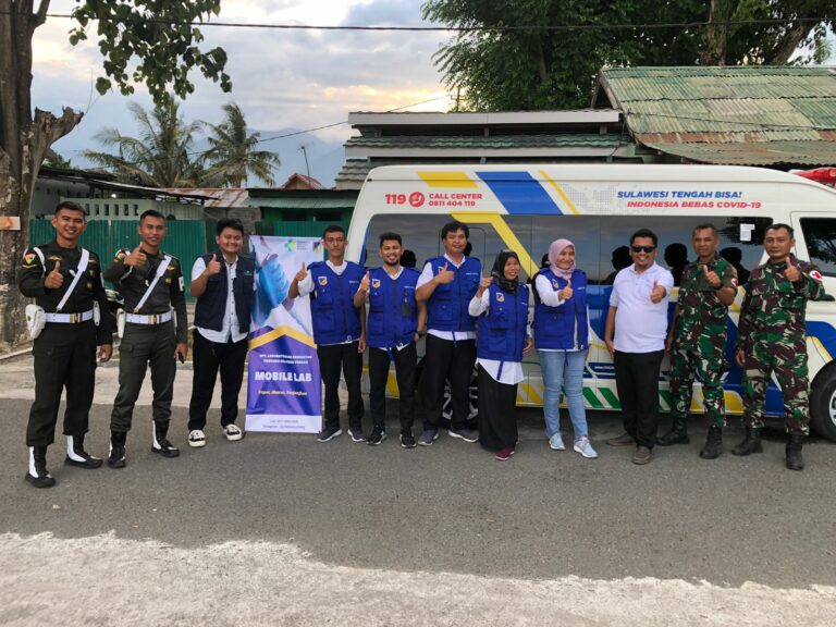 Tim Mobile Lab Labkesda Provinsi Sulawesi Tengah Siaga  Dalam Kunjungan Kerja Presiden RI